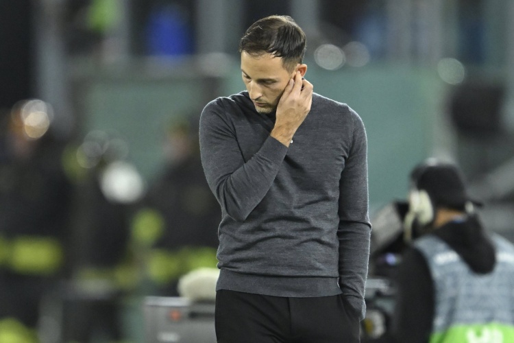 乐鱼app-土媒：费内巴切主帅特德斯科生病仍想现场指挥比赛，被医生劝阻